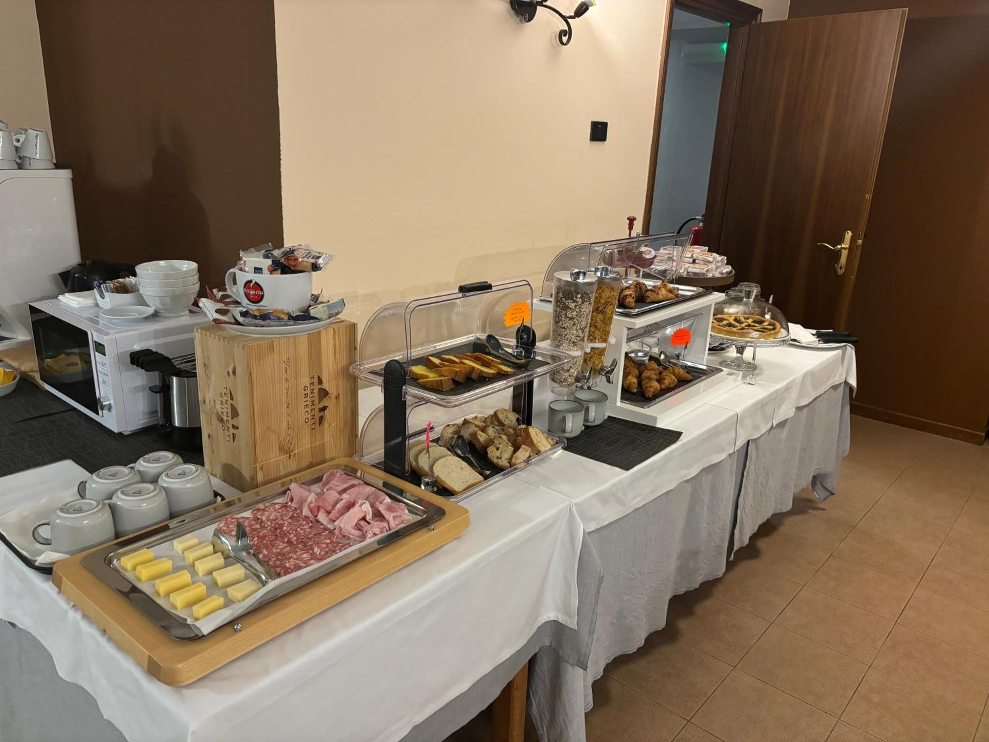 Villa Nasti Hotel Ristorante Canzo Εξωτερικό φωτογραφία