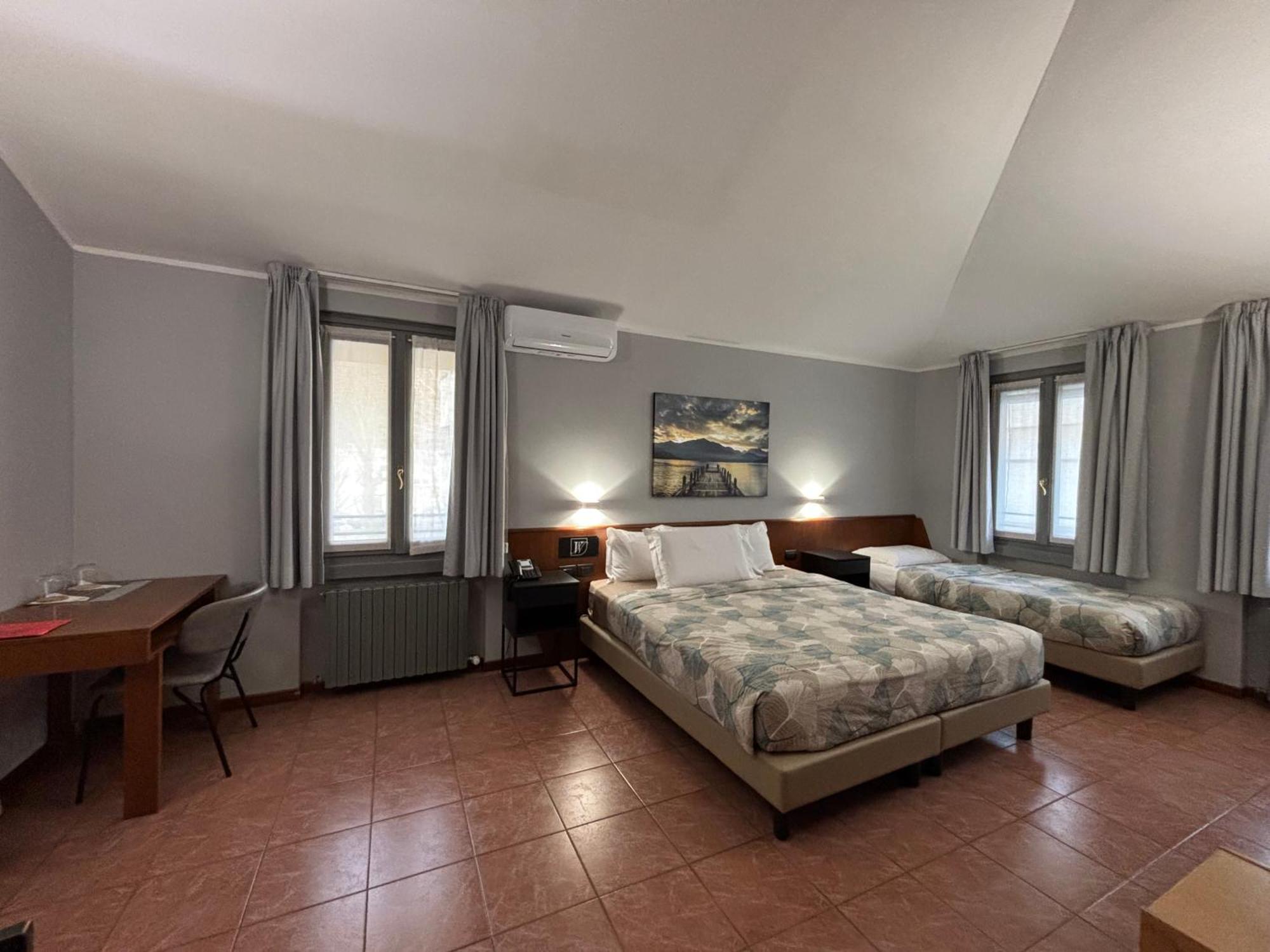 Villa Nasti Hotel Ristorante Canzo Εξωτερικό φωτογραφία