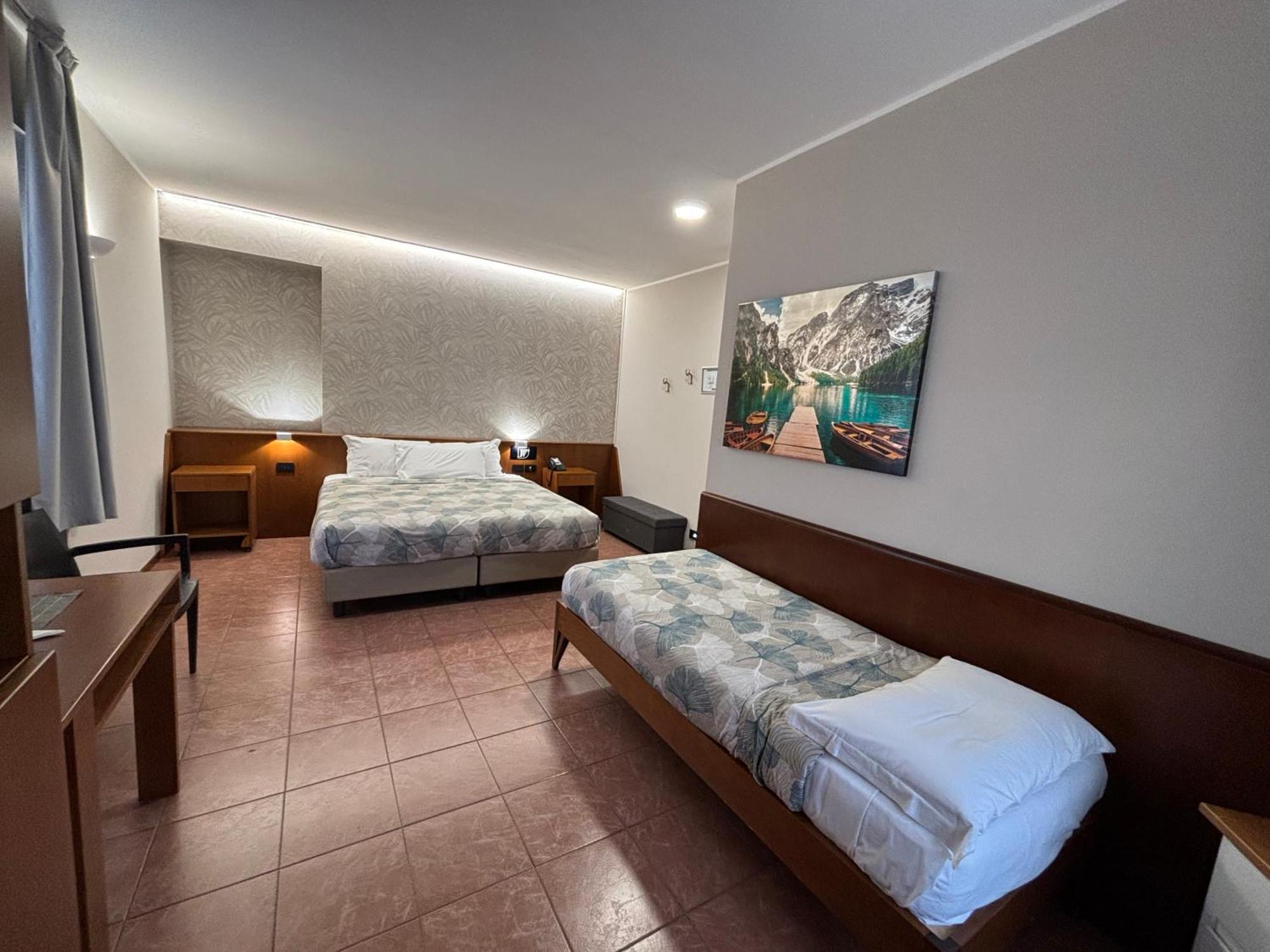 Villa Nasti Hotel Ristorante Canzo Εξωτερικό φωτογραφία